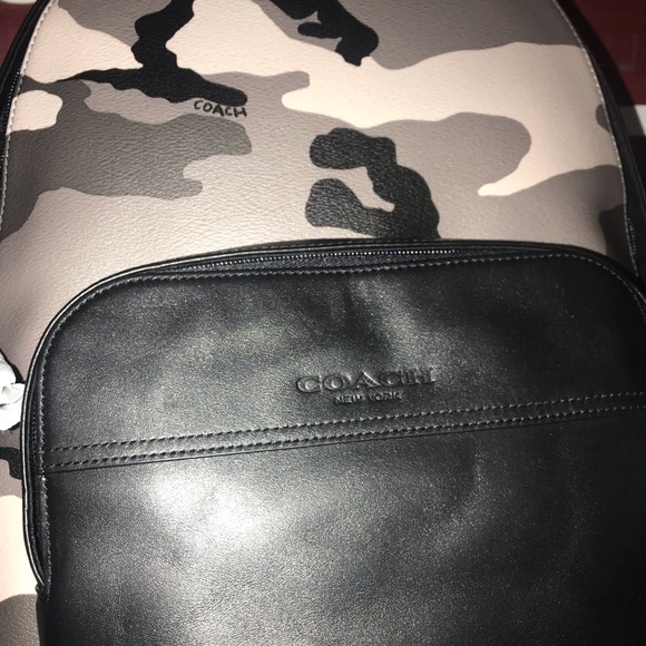 Coach Houston Backpack - Picture 3 of 5